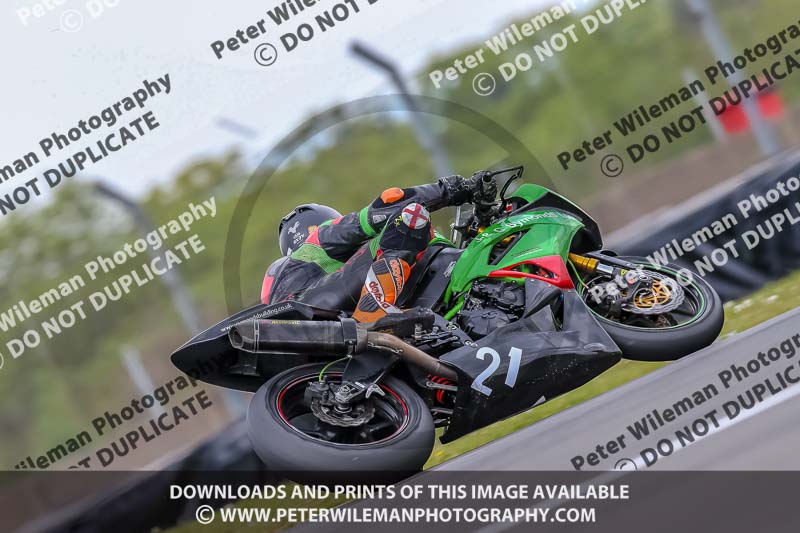 PJ Motorsport Photography;donington no limits trackday;donington park photographs;donington trackday photographs;no limits trackdays;peter wileman photography;trackday digital images;trackday photos